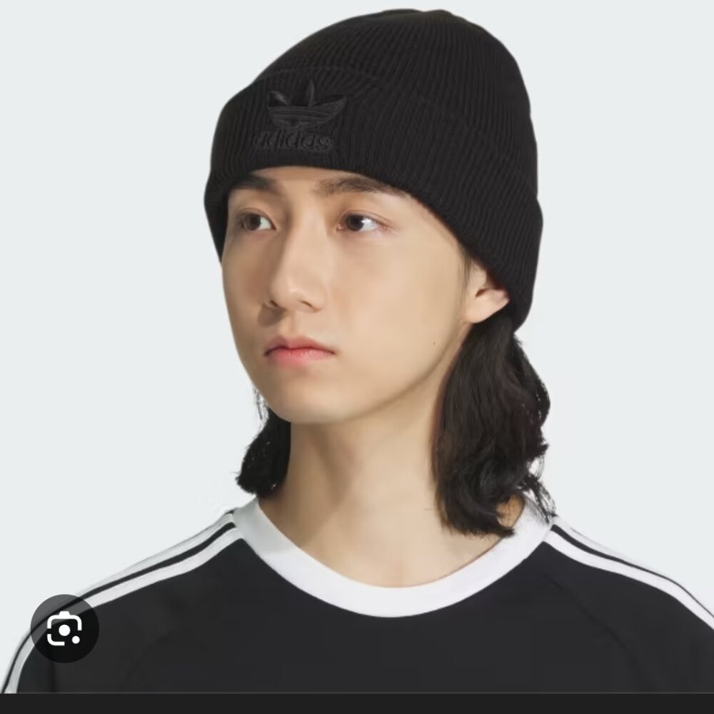 Adidas Originals Trefoil Beanie - Picture 3 of 8